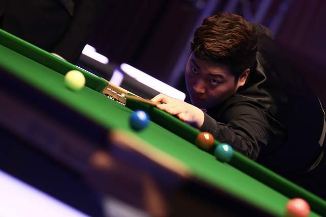 用左手还是 用左手还是